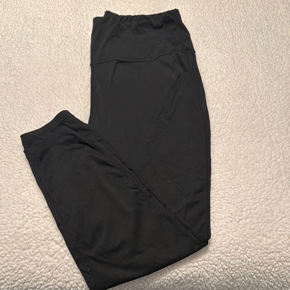 BloomChic Black Leggings